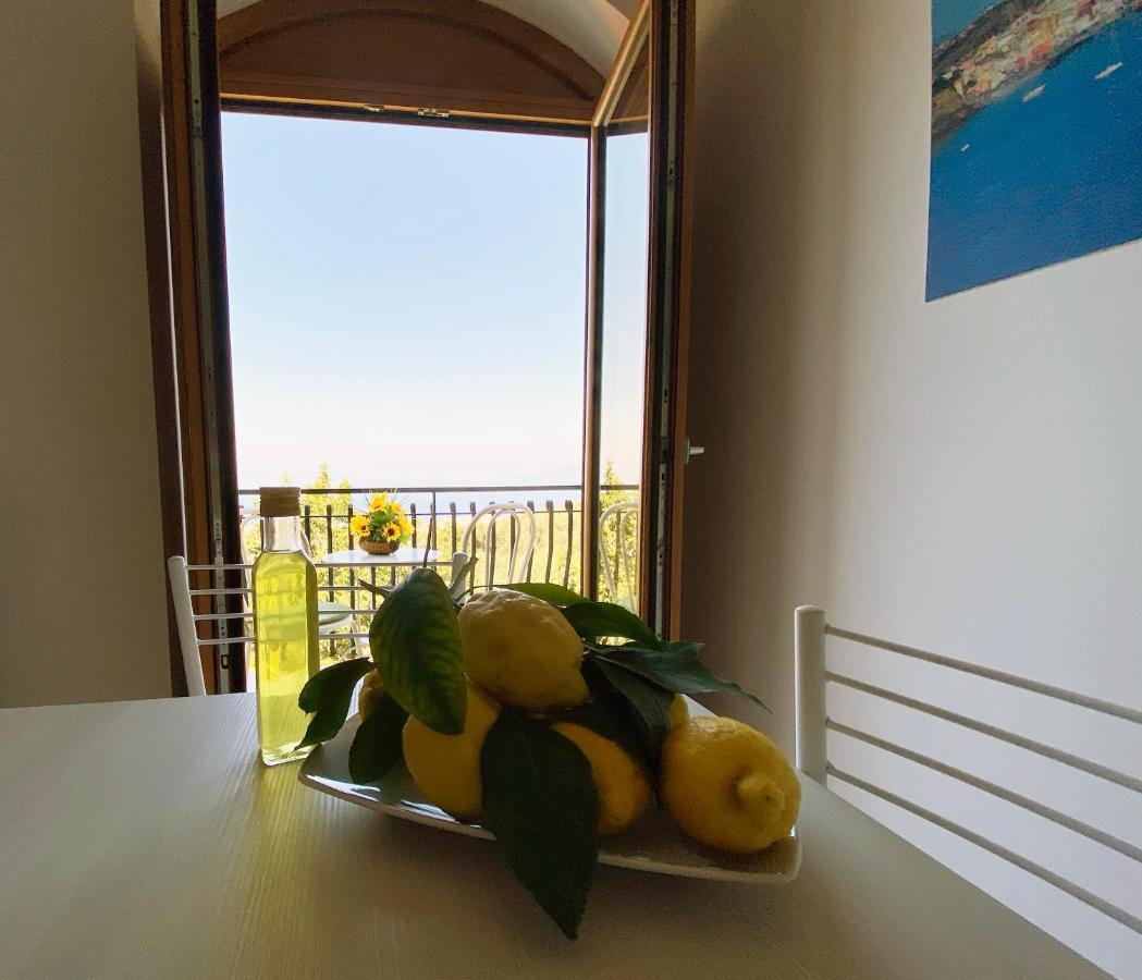 Achille Home B&B Сорренто Екстер'єр фото