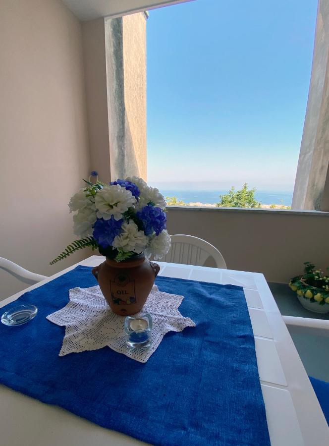 Achille Home B&B Сорренто Екстер'єр фото